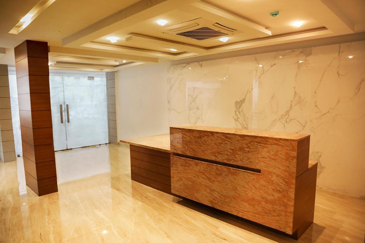 Hotel Iswarya Residency Kottayam Esterno foto