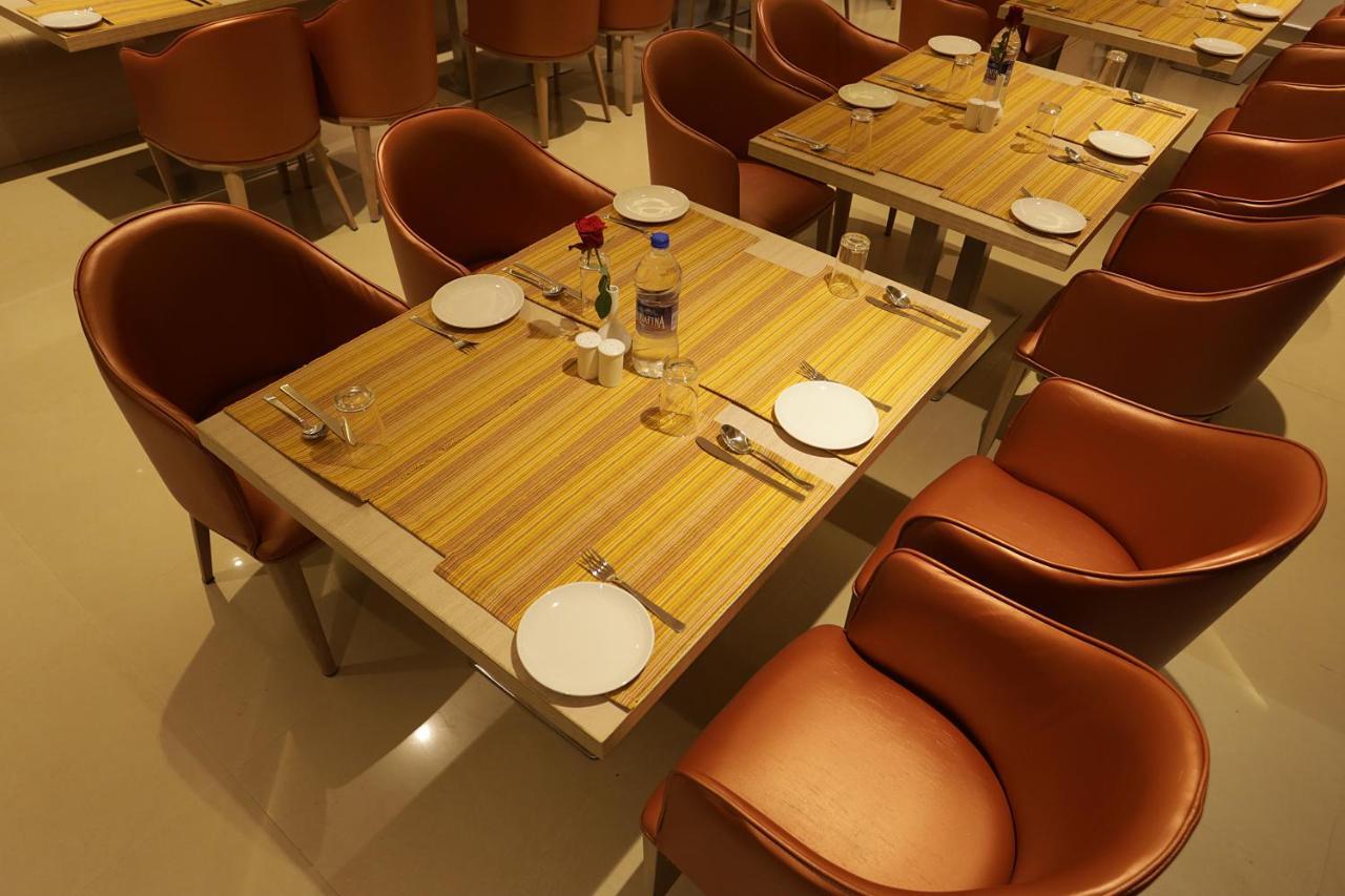 Hotel Iswarya Residency Kottayam Esterno foto